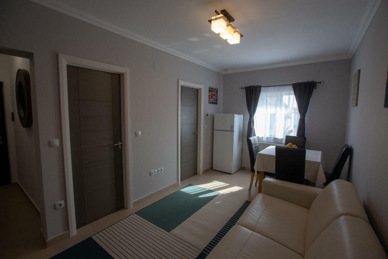 Apartament Saguna Sînnicolau Mare Eksteriør billede