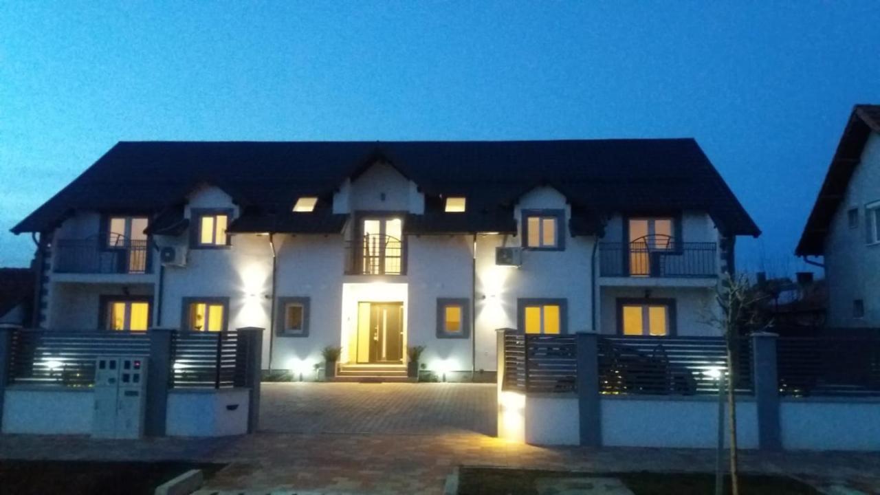 Apartament Saguna Sînnicolau Mare Eksteriør billede
